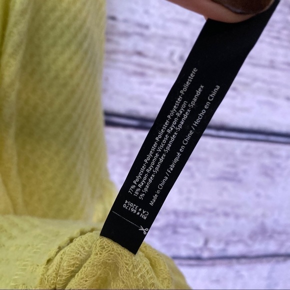 URBAN Outfitters Super Soft Citron Oversized Waffle Knit Top NWT - Picture 9 of 10